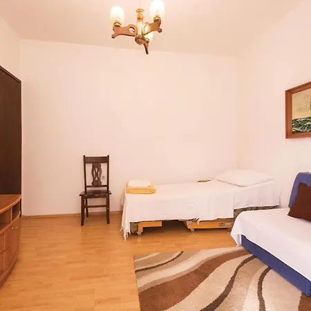 Διαμέρισμα Cozy In With Wifi